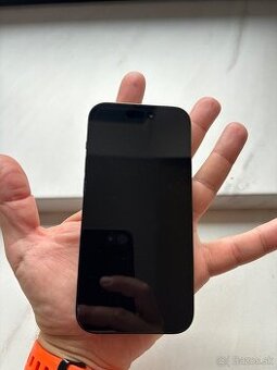 iPhone 14 PRO pokazeny displej