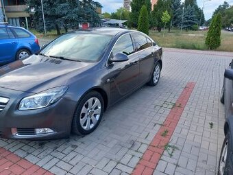 OPEL INSIGNIA 2.0CDTI, šPORT, R.V 2012, XENONY,KOŽA