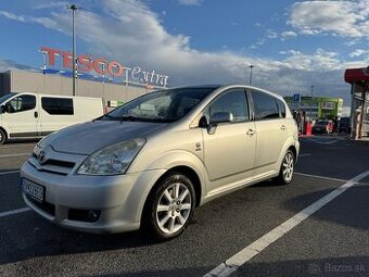 Toyota carolla verso
