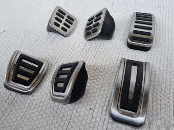 SPORTOVE PEDALE NASLAPY NA PEDALE NEREZ