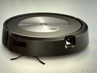 Roboticky vysavac iRobot ROOMBA j7