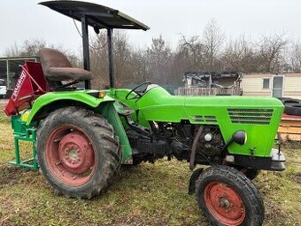 Traktor deutz-fahr 3006