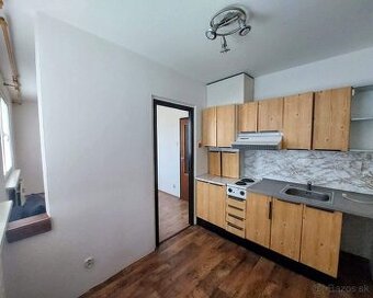 Do PRENÁJMU 1 izbový byt - Družstevná ul., Komárno