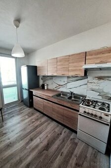 PRENÁJOM - 3izbový byt Závadka nad Hronom