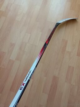 Hokejka BAUER VAPOR X3 INT
