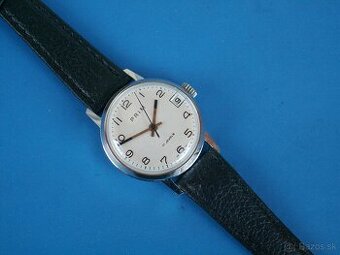 Hodinky Prim rok 1980