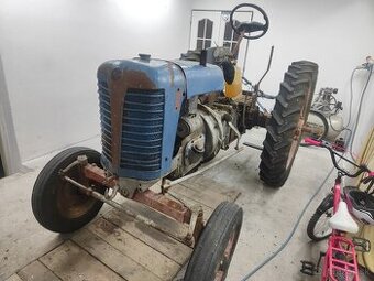 Zetor 25k - 1