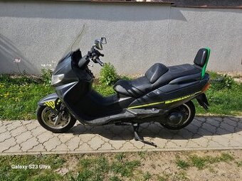 Suzuki Burgman An400