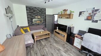 PREDAJ: 2 IZBOVÝ BYT TOMÁŠIKOVA POPRAD