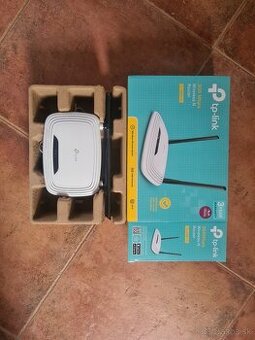 Router TP-Link TL-WR841N