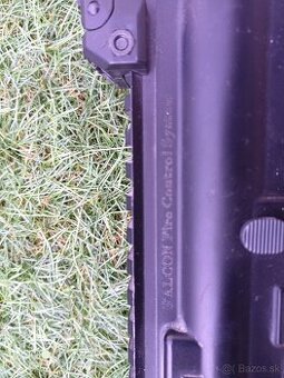 Predam airsoftovu zbran M4 od DE kovova