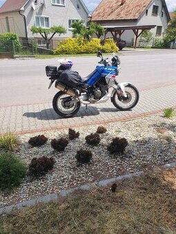 Aprilia Tuareg 660