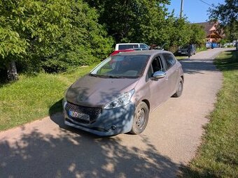 Peugeot 208 1.2 VTI