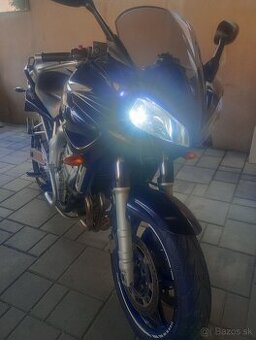 Yamaha Fazer 6