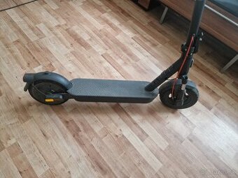 Elektronická kolobežka