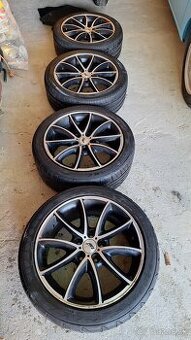 225/45 r17