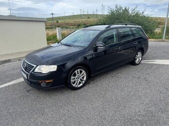 VW PASSAT B6 1.6tdi 77KW M5 model 2011