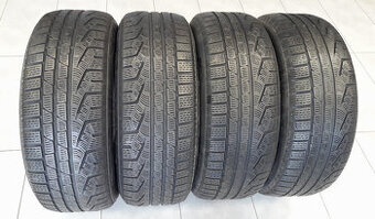225/55R17 ZIMNÉ Pirelli