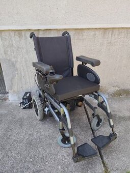 Elektrický invalidný vozík