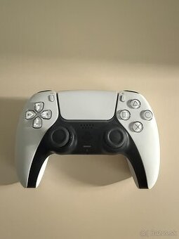 PlayStation 5 DualSense Wireless Controller – White