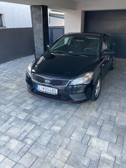 Kia Proceed 1.6 benzín, 93kw, rok 2011, 1. majiteľ
