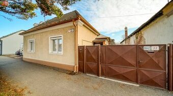 Tehlový dvojizbový rodinný domček v Piešťanoch