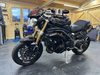 Triumph Speed Triple 1050