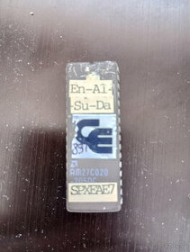 Predám EPROM a MHF45xxx a 100ks IO