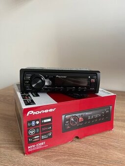 Týžden používané autorádio Pioneer MVH-230BT