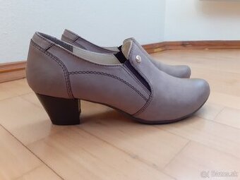 Kožené dámske poltopánky (veľ. 39) - 1