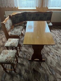 Lavica a stôl na predaj