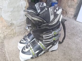 Predám Fischer Lyže aj s lyžiarkami