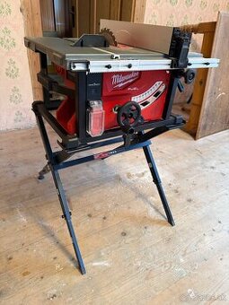 Milwaukee FTS 210 m18