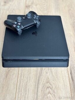 PlayStation 4 Slim 500 GB – 1 ovládač