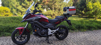 HONDA NC750X DCT r. 2020