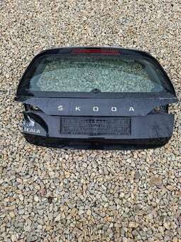 Kufrové dvere Škoda Scala 2019 mierne poškodené