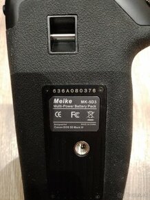Predam Canon 5D mk 3 battery grip Meike