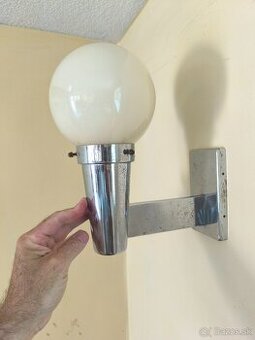 Retro lampa na stenu J.Hurka.