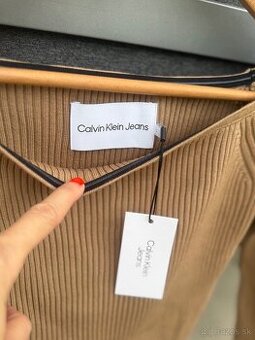 Kratke tricko CalvinKlein Jesns