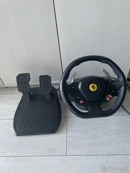 Thrustmaster T80 Ferrari 488GTB volant