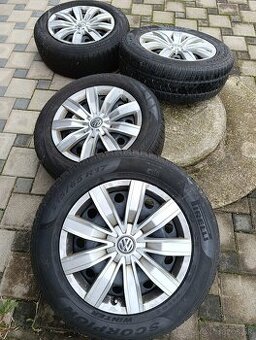 Zimné pneumatiky 215/65 R17 na diskoch
