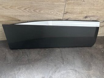 Peugeot 5008 pravý plat dverý