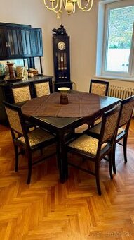 Predám čierny elegantný jedálenský set