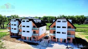 NA PREDAJ – 2-izbový byt 60 m2 v novostavbe RiverResort, Ban - 1