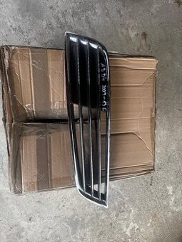 Audi A8 D4 2009-2013 ľavá krytka nárazníka, krytka hmlovky