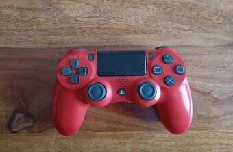 Predám originál Sony Playstation 4 Dualshock V2