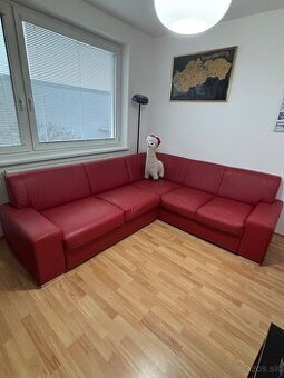 Predám rohovú sedačku + taburet