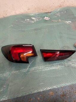 LZ svetlo Opel Astra 2016