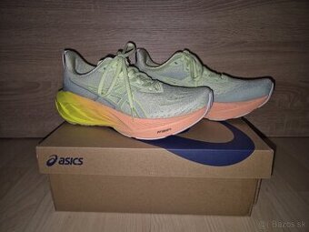 Unisex Asics Novablast 4 Paris (záruka do 19.1.2027)