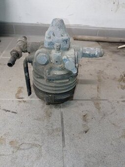 Vzduchový piestový kompresor